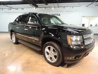 2012 chevrolet avalanche ltz truck crew cab 6-speed automatic