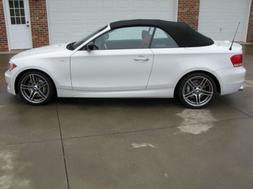 2013 BMW 135is, White with Coral Red Leather Interior, image 9