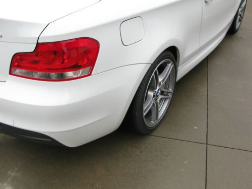 2013 BMW 135is, White with Coral Red Leather Interior, image 10