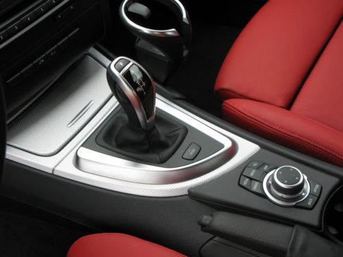2013 BMW 135is, White with Coral Red Leather Interior, image 16