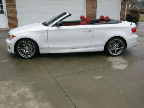 2013 BMW 135is, White with Coral Red Leather Interior, image 20