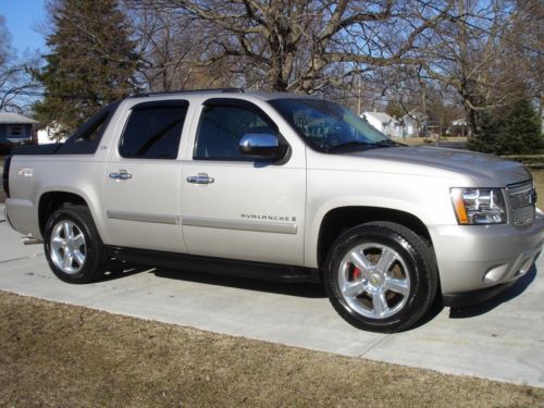 2008 chevrolet avalanche ltz crew cab pickup 4-door 5.3l