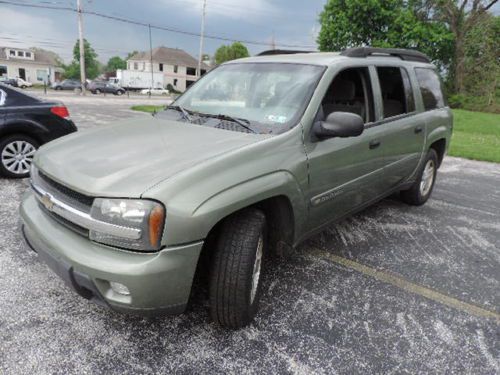 2003 chevy trailblazer ext, no reserve, one owner, no accidents, runs fine