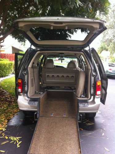 2002 ford windstar rear entry wheelchair van