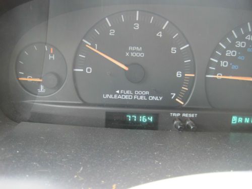 Wheelchair Van lowered floors removable front seats Dodge Grand Caravan low mile, US $5,998.00, image 15