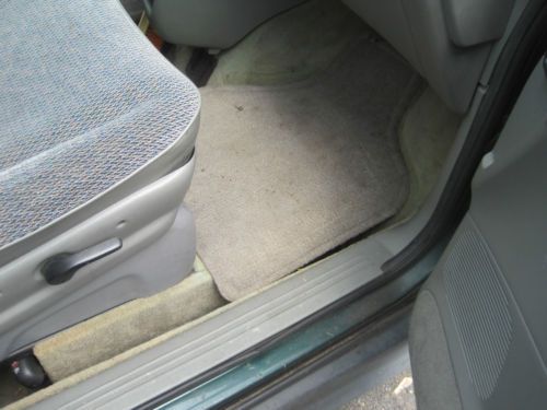 Wheelchair Van lowered floors removable front seats Dodge Grand Caravan low mile, US $5,998.00, image 16