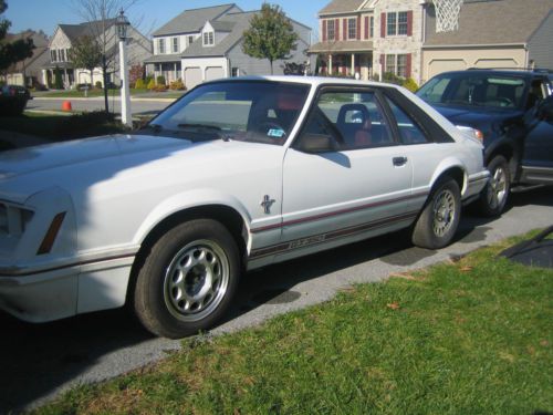 1984 ford mustang gt 350 hatchback