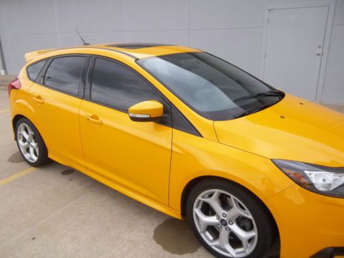 2013 ford focus st hatchback tangerine scream recaro racing seats 6 speed