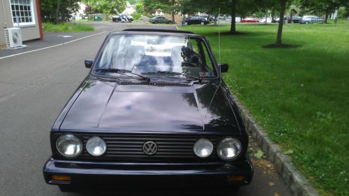 1991 Volkswagen Cabriolet ETIENNE AIGNER KARMANN Convertible 2-Door 1.8L RARE !!, image 9
