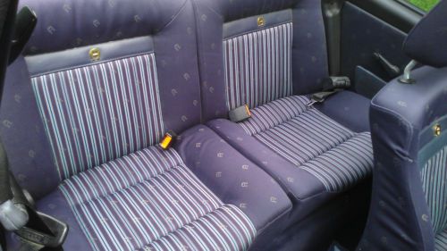 1991 Volkswagen Cabriolet ETIENNE AIGNER KARMANN Convertible 2-Door 1.8L RARE !!, image 12