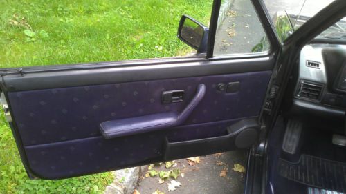 1991 Volkswagen Cabriolet ETIENNE AIGNER KARMANN Convertible 2-Door 1.8L RARE !!, image 17