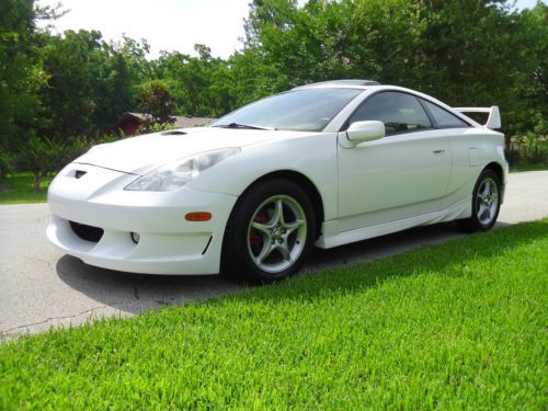 2002 toyota celics gt-s 2 door hatchback white &amp; sporty &#034;rare&#034; 6 speed 180 hp!!