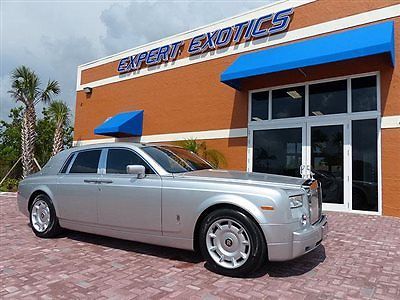 2005 phantom w/ rear theater, rear bucket seats, and more.