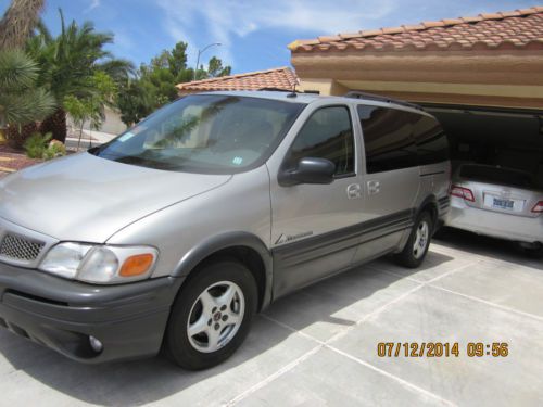 2004 pontiac montana 6 cylinder 7 passenger , runs grate, cool ac.