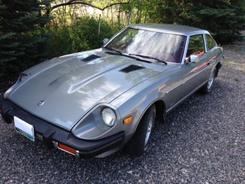 1980 datsun 280 zx 2 + 2 near mint condition-14k +miles-silver+red interior