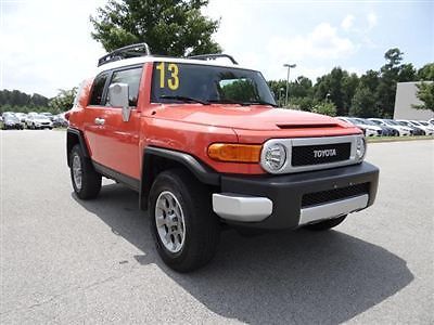 Toyota fj cruiser 4wd 4dr automatic low miles suv automatic gasoline 4.0l dohc 2