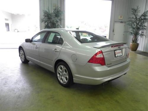 2010 ford fusion se