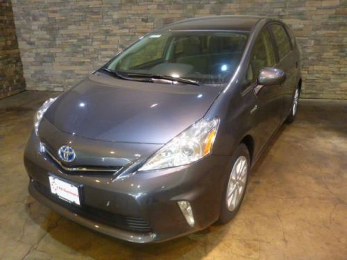 2014 toyota prius v three