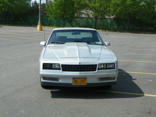 1987 chevy monte carlo ss areocoupe