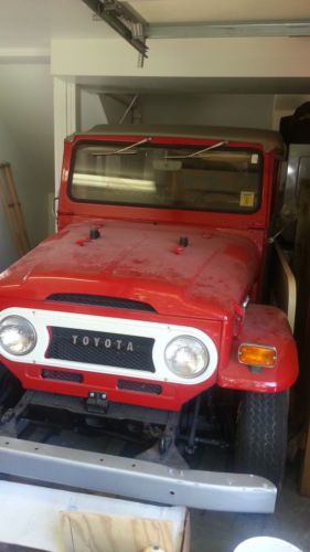 1972 toyota land cruiser 28000 miles, excellent condition