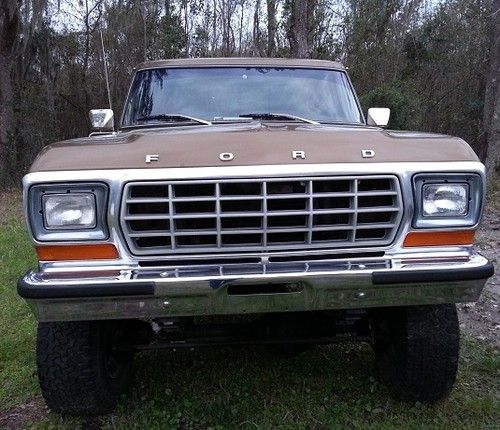 1979 f350 power ranger 4 x 4 truck