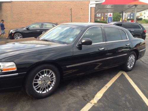 2009 lincoln town car executive l sedan 4-door 4.6l