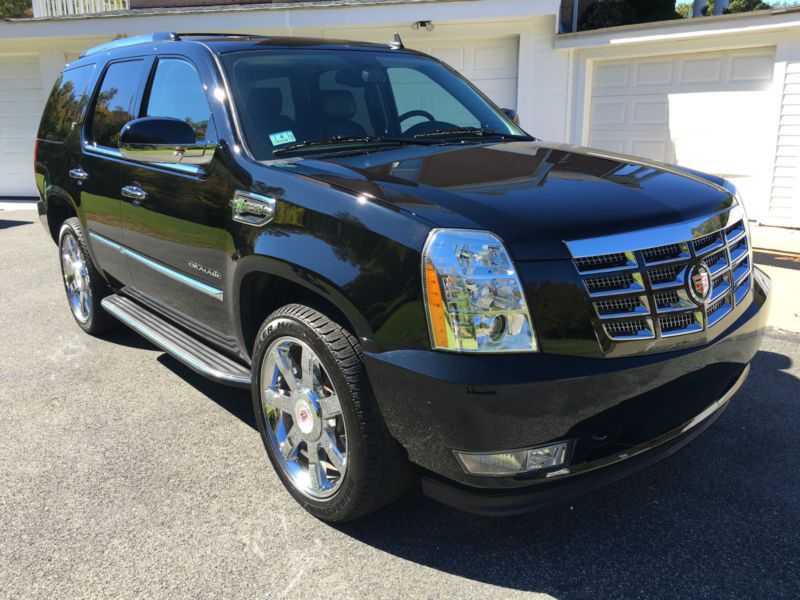 2011 cadillac escalade