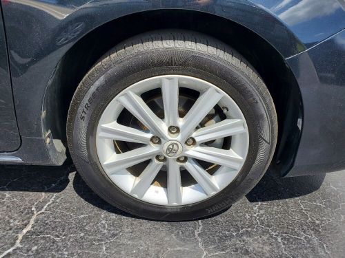 2012 toyota camry xle