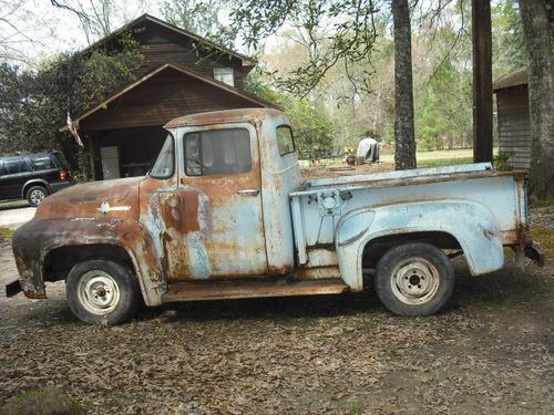 1956 ford f-100 pickup truck