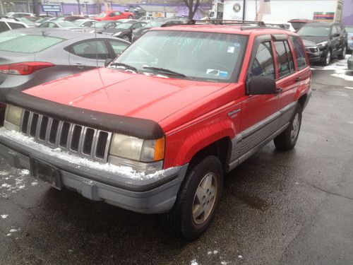 Not for sale to new york residents 8 cylinder automatic 4x4 power windows