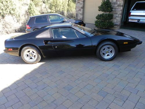 1982 ferrari 308 gtsi base coupe 2-door 3.0l