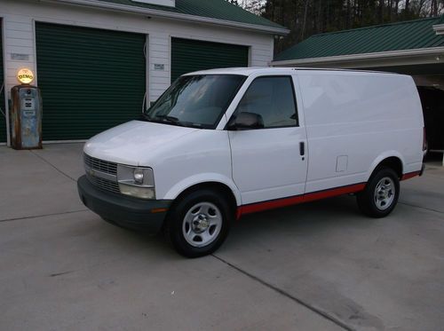 2004 chevrolet astro base extended cargo van 3-door 4.3l