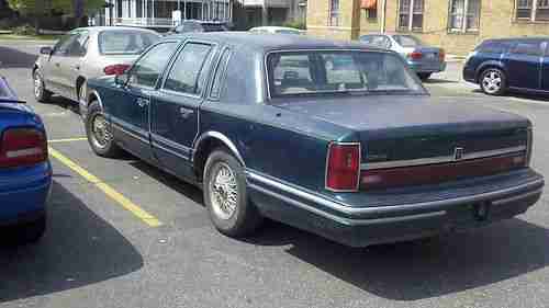1993 LINCOLN TOWNCAR 223,223 MILES KEY BROKE IN IGNITION WON'T START, image 4