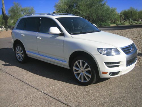 2010 volkswagen touareg tdi diesel sport utility lux limited executive pkg