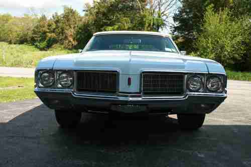 1970 Oldsmobile Cutlass Supreme Convertible Clean Straight Classic, image 2