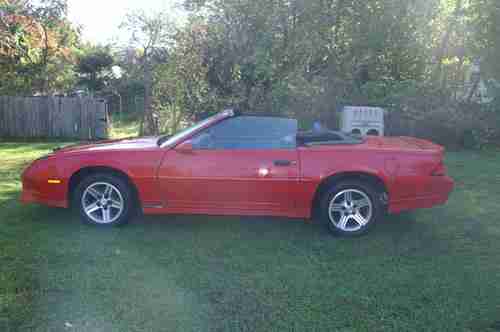 1989 Chevrolet Camaro RS Convertible 2-Door 5.0L RED, image 7