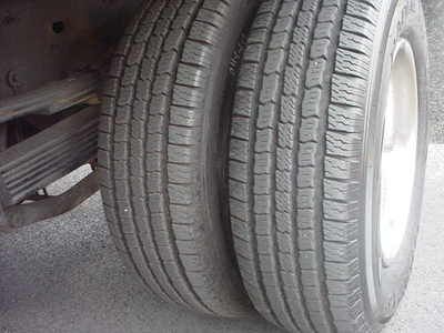 4 DR EXTENDED CAB / STAKE BODY / DUALLY / 51K MILES / 6 NEW TIRES, US $21,500.00, image 20