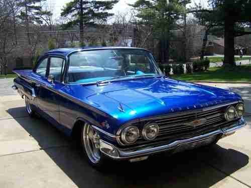 1960 CHEVROLET BISCAYNE/BELAIR, image 2