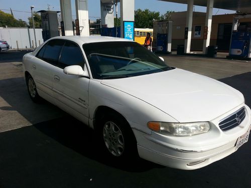 2000 buick regal ls sedan 4-door 3.8l