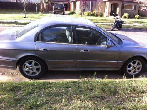 2005 hyundai sonata gls sedan 4-door 2.7l