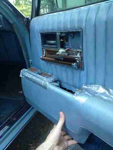 1976 Cadillac Seville Base Sedan 4-Door 5.7L, image 9
