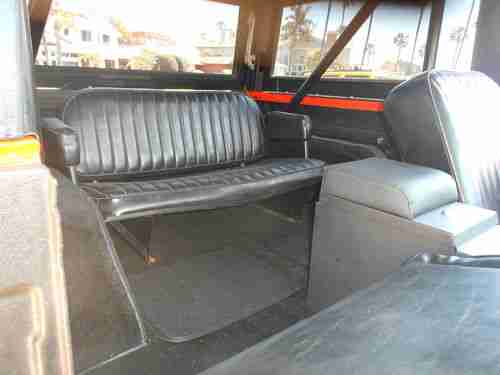 1969 Ford Bronco V8 Stick Lifted 4x4 Flowmasters BFG's Deep Orange Beautiful!, image 3