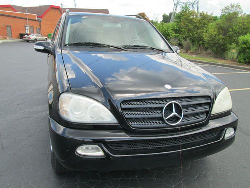 2002 mercedes-benz ml320 sport utility 4-door 3.2l, nice and clean