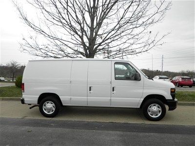 2011 ford e-150 work van - contractor set-up! must see!