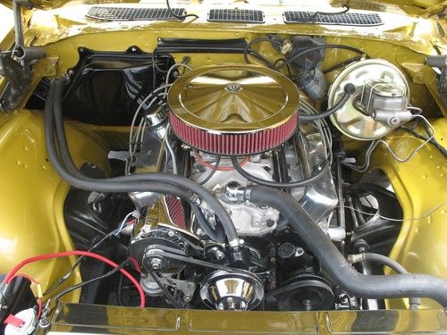 1971 Chevrolet Chevelle SS Placer gold 355 wheel disc brakes Recent Restoration, image 6
