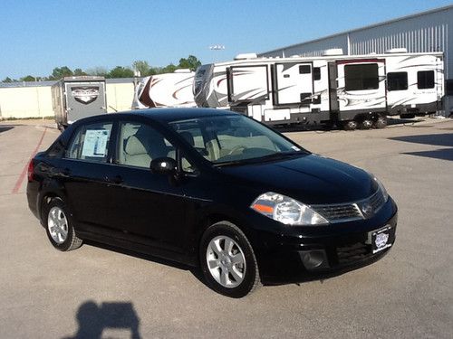 2009 nissan versa 4dr sdn man s