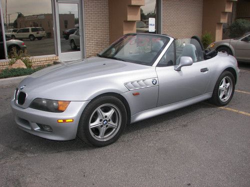 1998 bmw z3 roadster convertible 2-door 1.9l