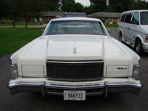 1976 lincoln town coupe
