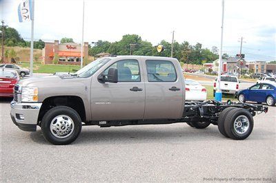 Save at empire chevy on this new crew cab &amp; chassis leather duramax allison 4x4