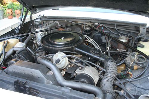 1983 Buick Riviera Base Convertible 2-Door 5.0L, image 2